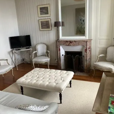 Elegante Maison Avec Jardin Villa *