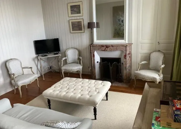 Elegante Maison Avec Jardin Villa *